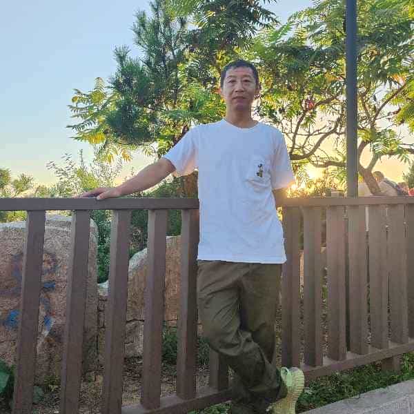 47岁岁辽宁单身帅哥 - 大同吉缘网