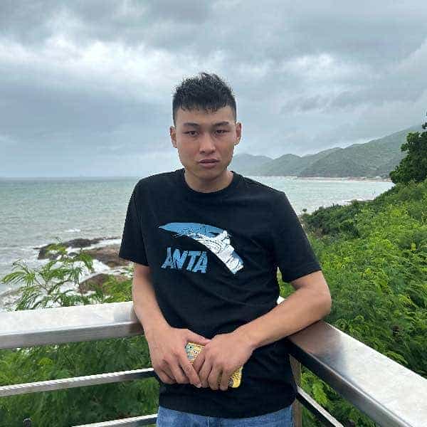 28岁岁山东单身帅哥 - 大同吉缘网